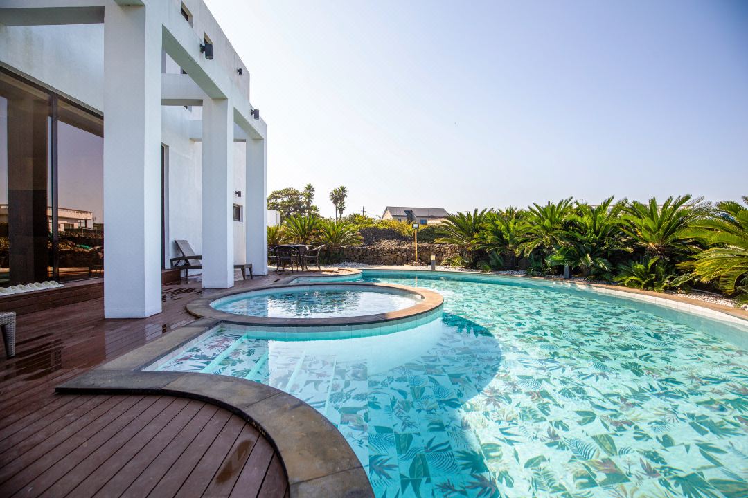 Libentia Hotel & Pool Villa