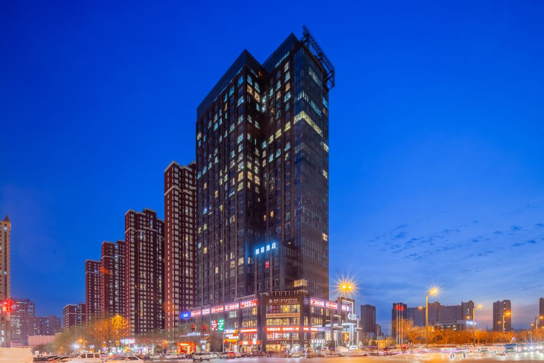 Lanmeng Hotel (Taiyuan South Station)