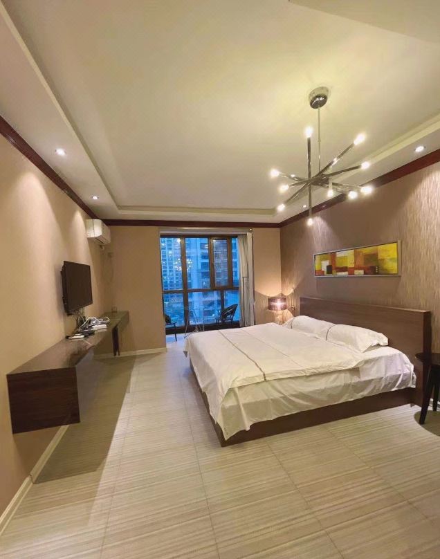 e-hotels