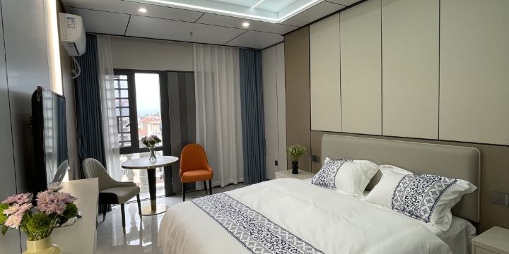 万尾金滩景乾商务酒店