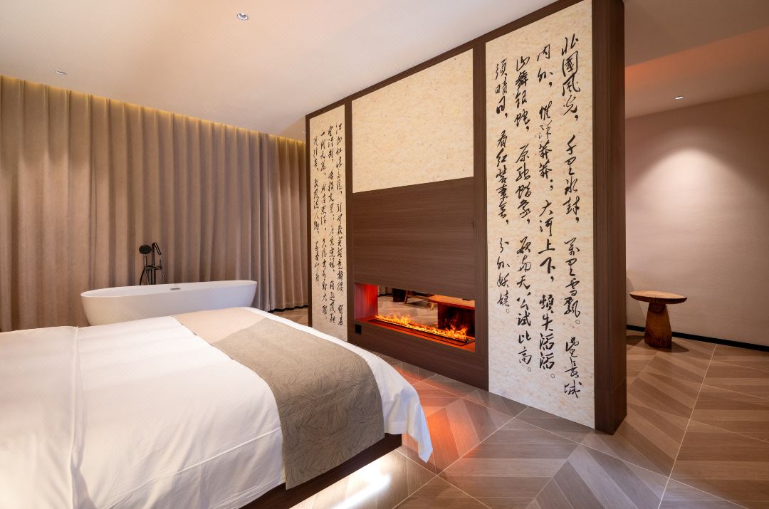 Gu Yuan Dong Wang-Shaoshan Parlor (in the Core Area of Chairman Mao's Former Residence Scenic Spot)