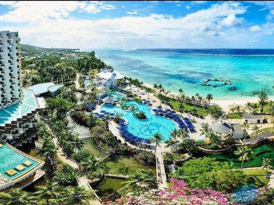 Kensington Hotel Saipan - Tap to explore photos