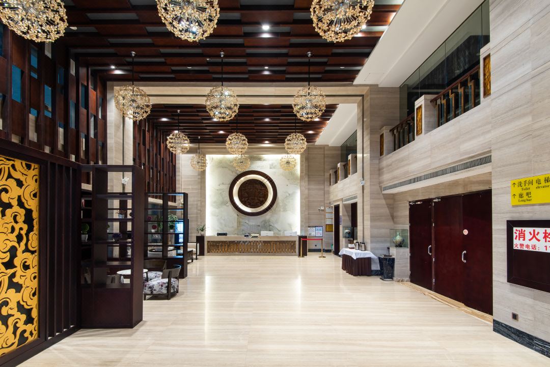 Xiyuan Jinrun Hotel (Longli North Station)