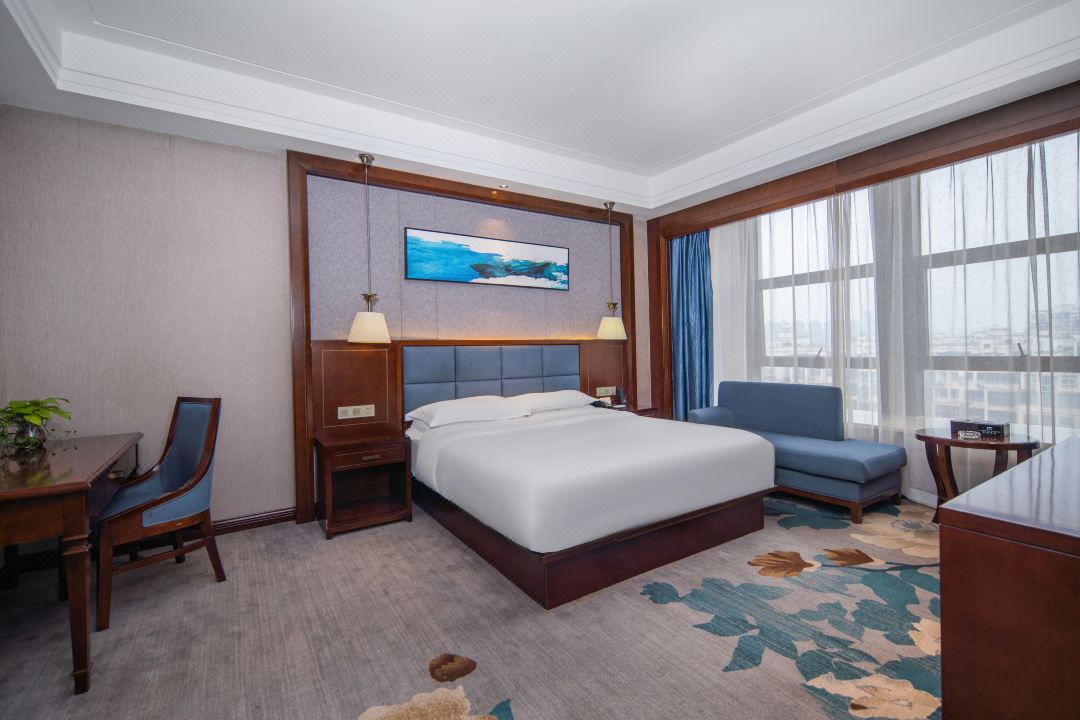 Kaiyuan Mingting Hotel (Nanchang Honggutan Wanxiang City)