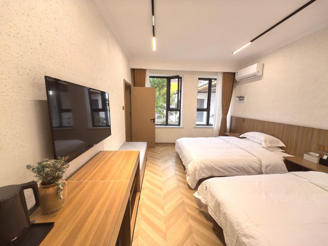Tekes Yunjijinshu Homestay