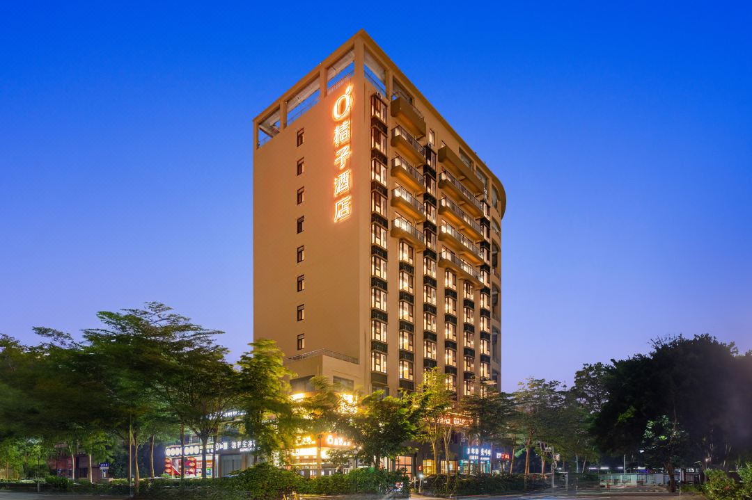 Orange Hotel