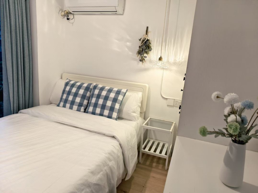 Huajianli Homestay (Dongjiekou Shopping Center)