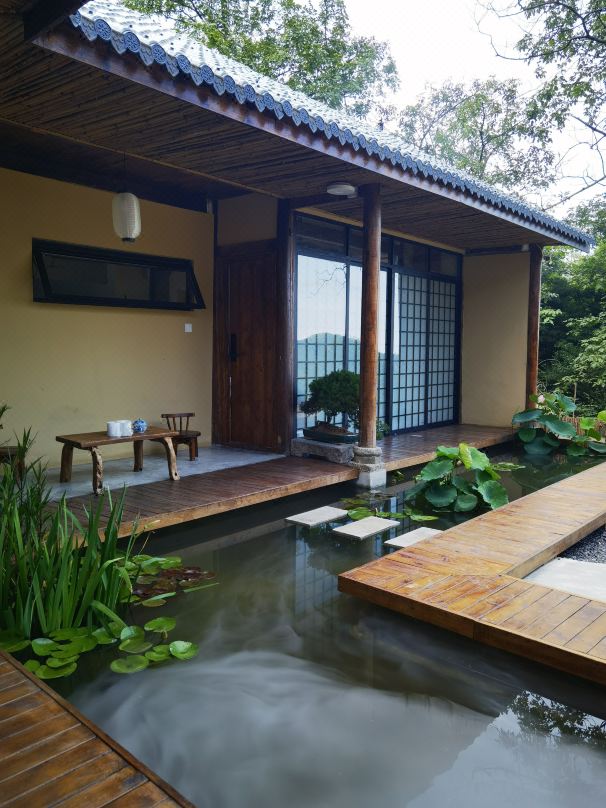 Dujiangyan wasted time homestay
