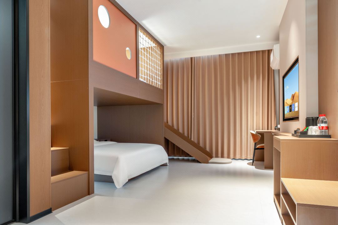 Leqi Hotel (Heifengguan Ancient Town)