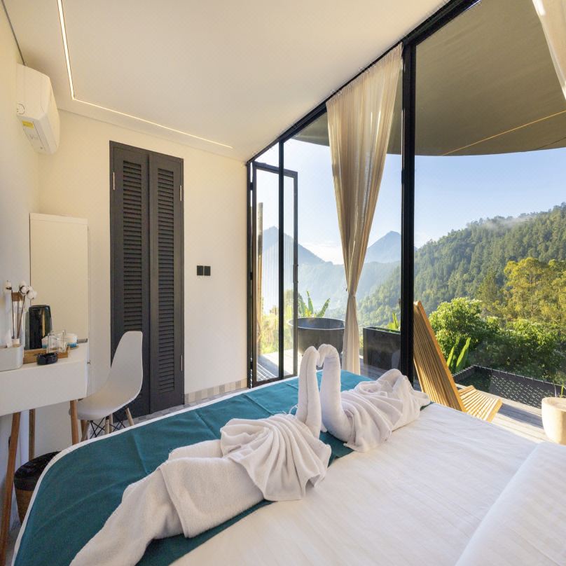 7 Dreams Glamping