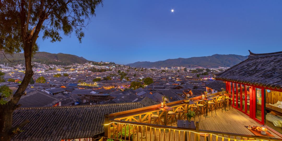 丽江悦庭·设计师·观古城全景度假民宿
