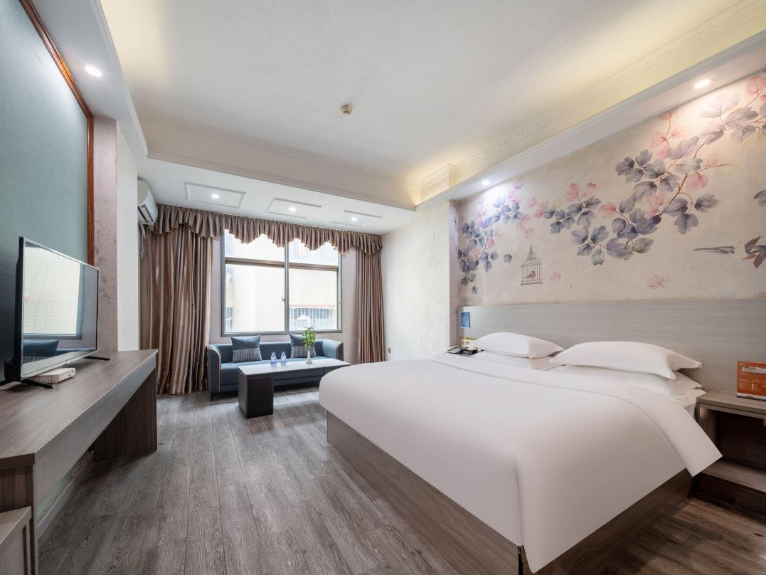 Jiayue Hotel（Tianyuan Long Plaza）