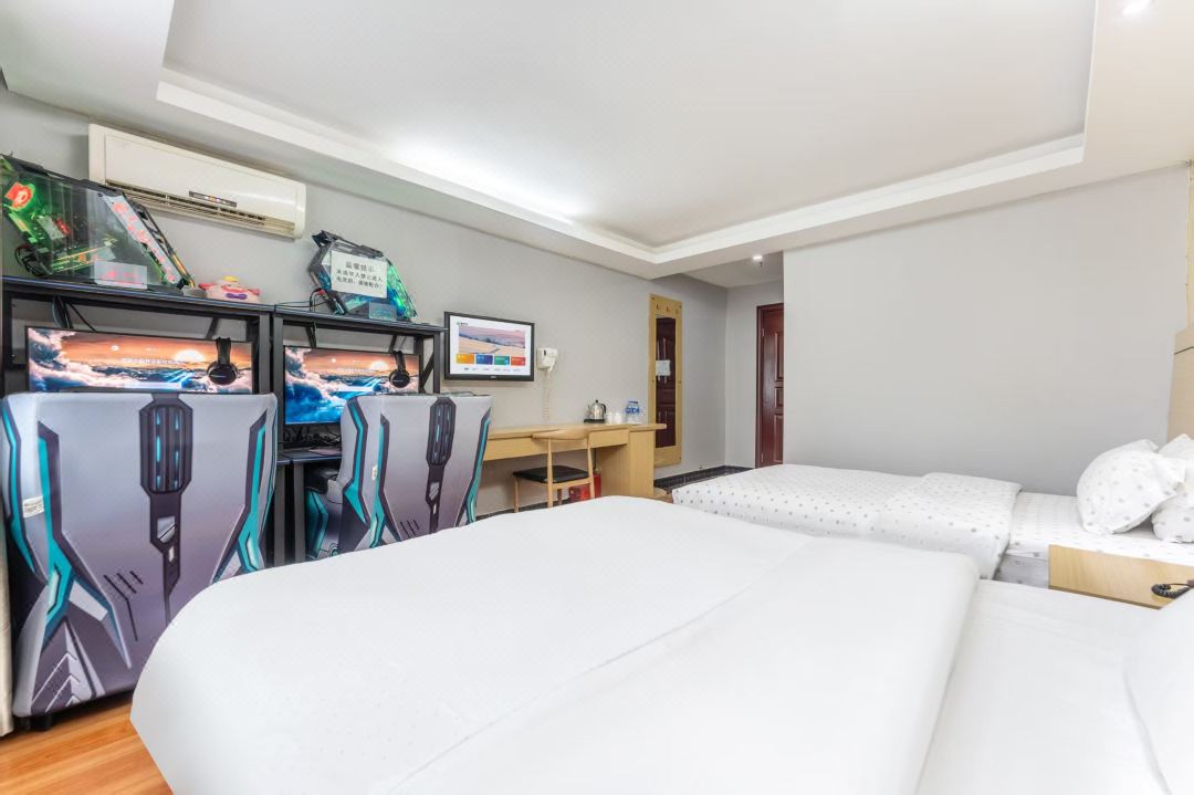 Yueguang Xingyu E-sports Apartment (Tianhe Shangshe Kougang Street)