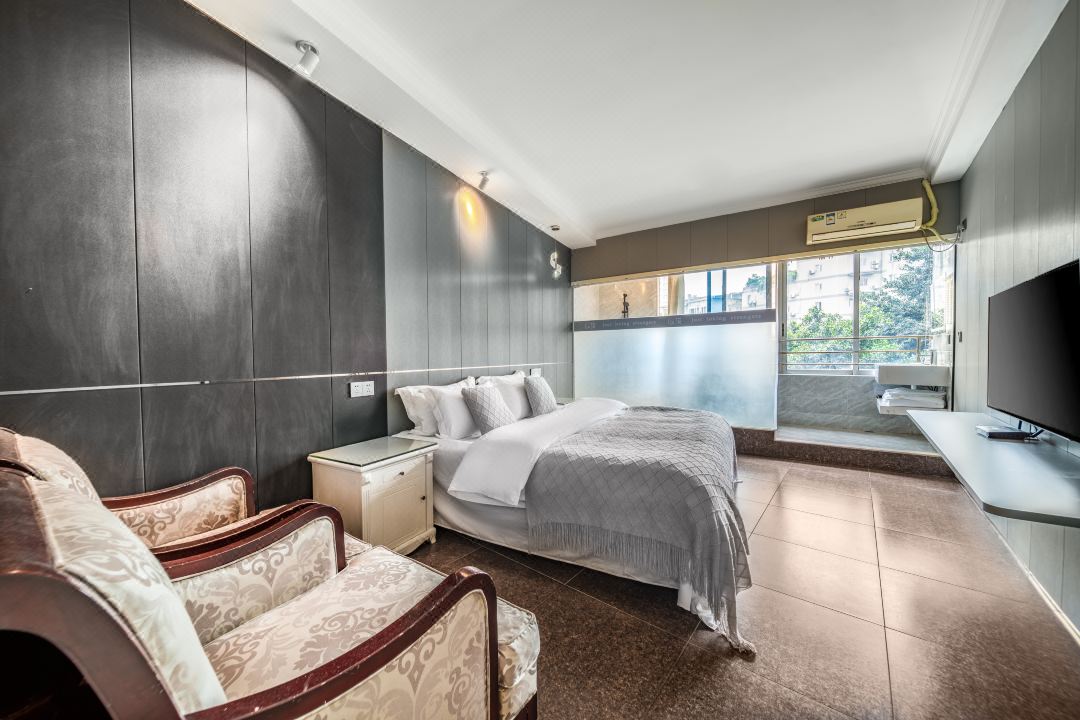 Leshan Limo Homestay (Xinqiao Branch)