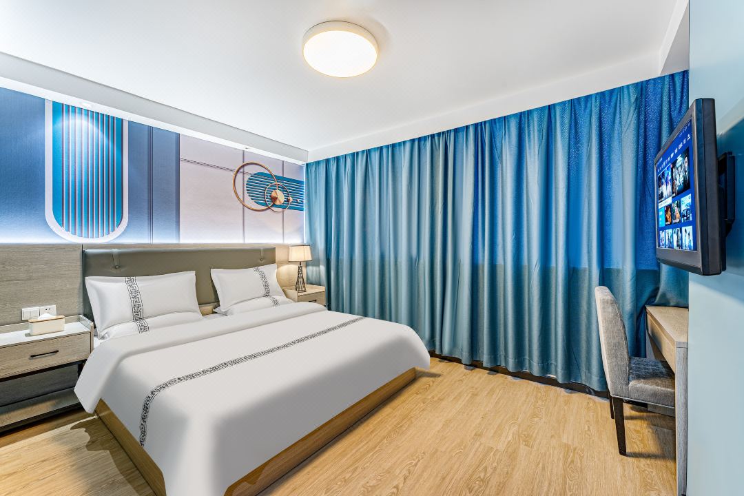Guangzhou Yuepin Fashion Hotel (Huangcun Subway Station Store)