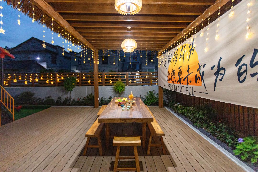 Xijian Baiwu · Vacation Beauty Hotel (Shengxianli Zhuxi Adventure Park Store)