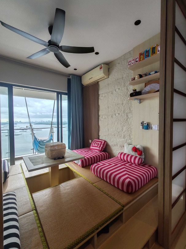 Tatami design Homestay (2BR units) beach sunset Full Seaview @ Country Garden DangaBay