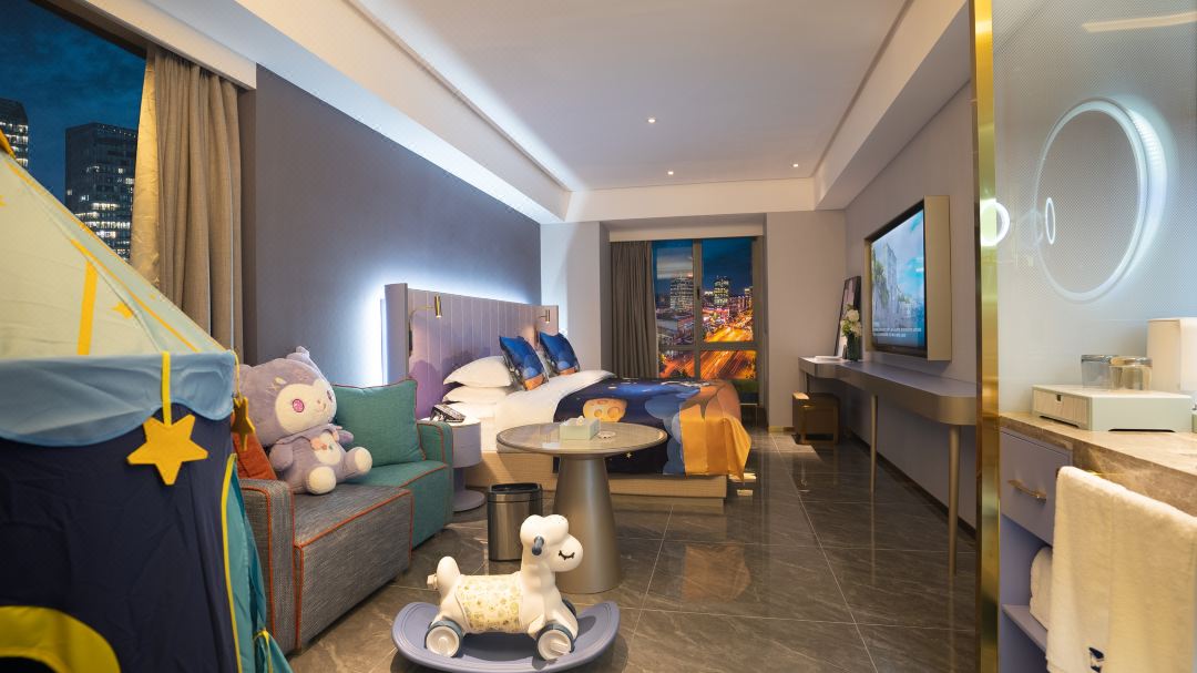 Manlu CC Hotel (Xi'an IKEA Zaohe Metro Station)