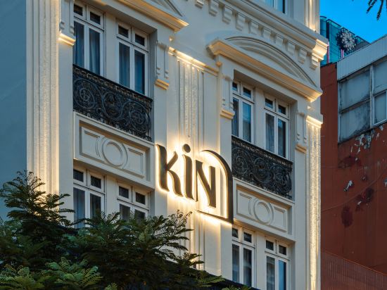 KIN HOTEL DONG DU - Tap to explore photos