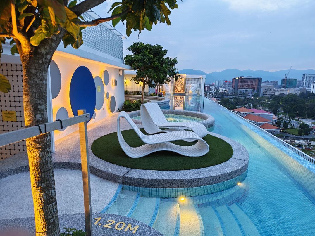 The Stallionz Classy Suites by LH