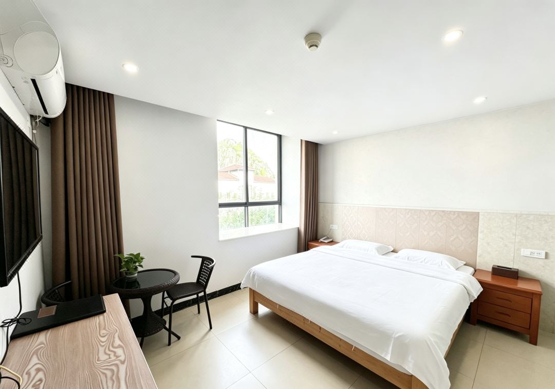 Boran Hotel (Guilin Jinshan Square)