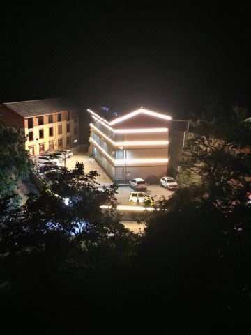 Jiuzhaigou Valley Scenic and Historic Interest Area Ting Tibetan Ren'ancang Hotel