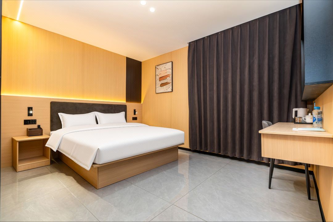 Warm Business Hotel (Nanchang Changbei Airport)