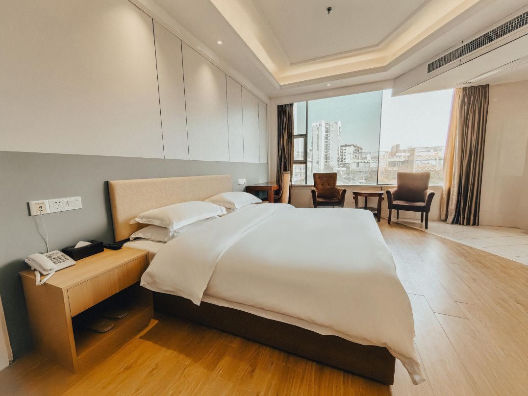 Haotai City Hotel (Jingzhou Renxinhui)