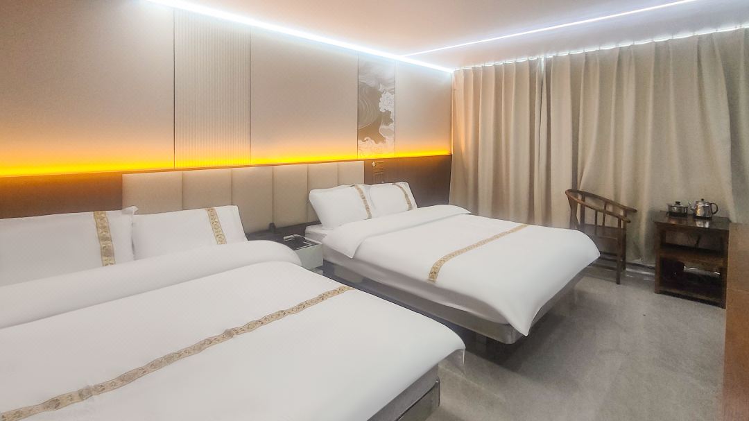 Luoyoujia Homestay