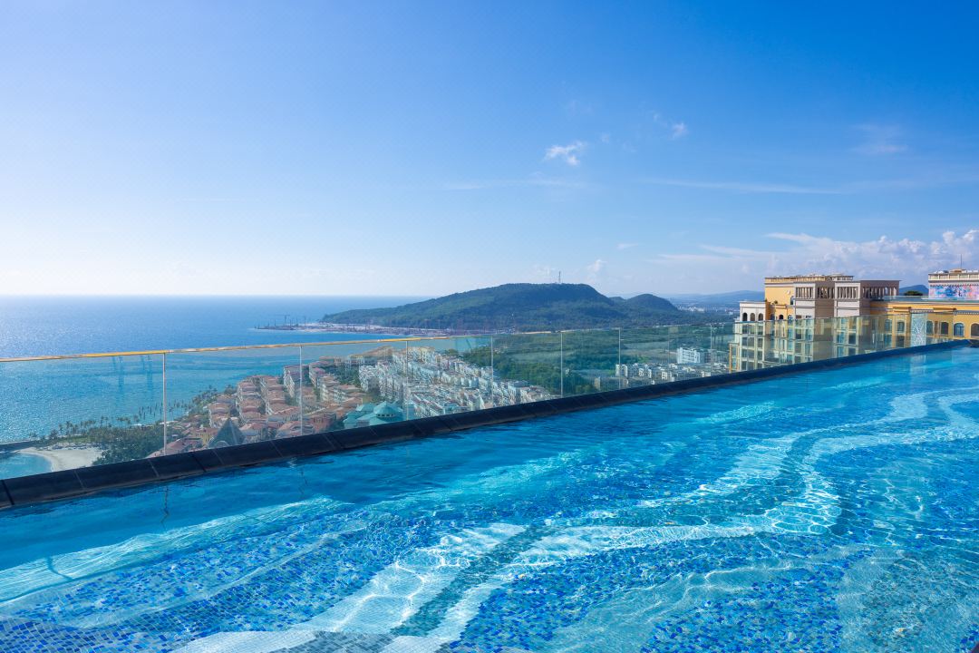 Aura Hillside Phu Quoc - Sunset Town & Infinity Pool