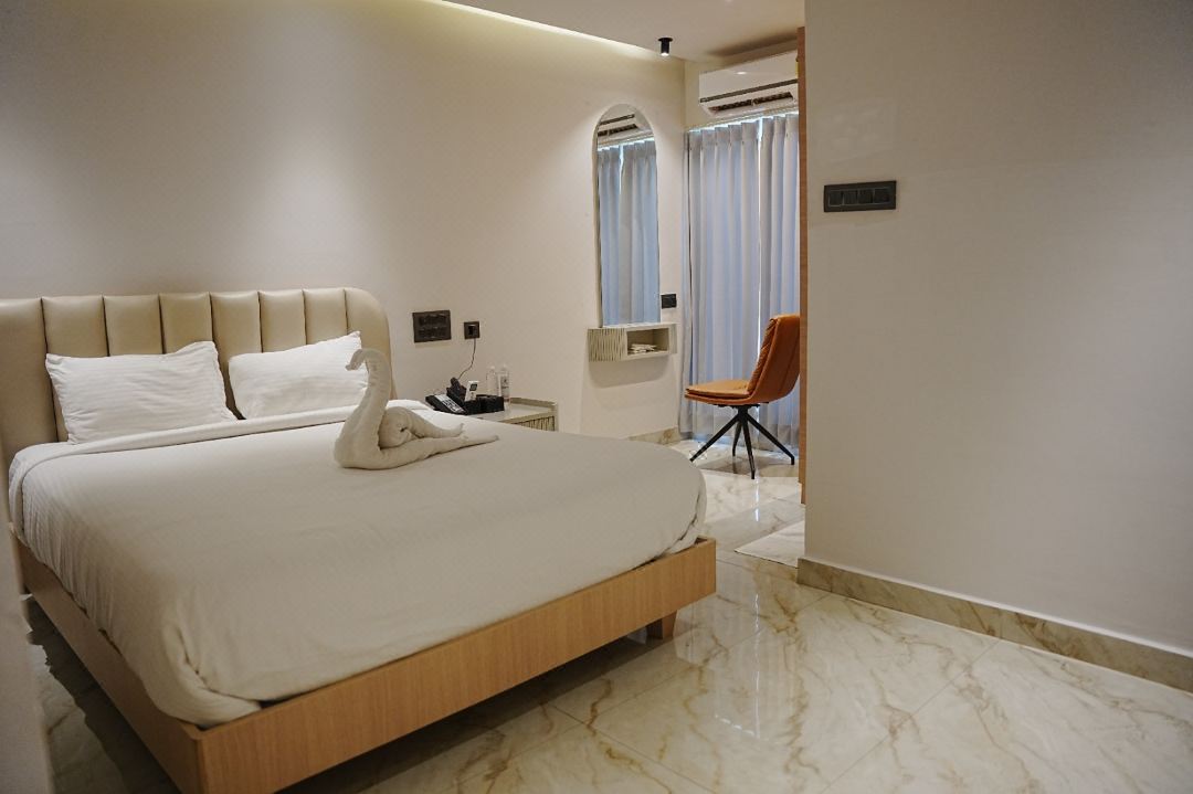 Hotel Shell Mark