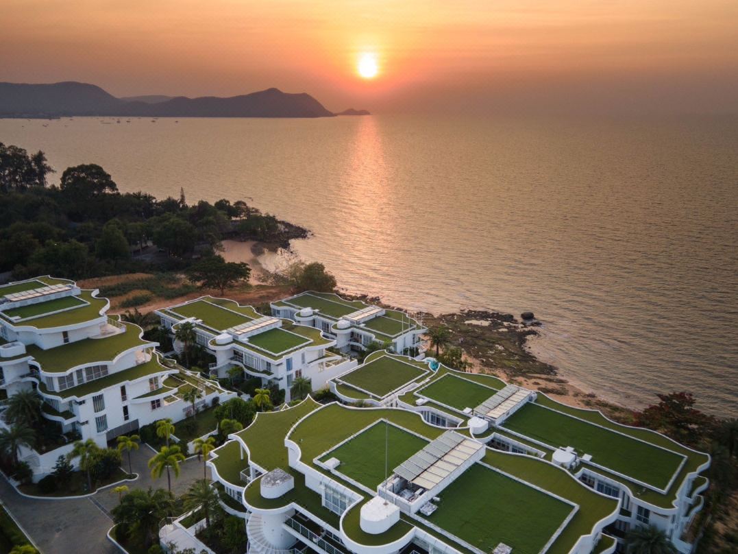 Pure Sunset Beach - By Mikihollick