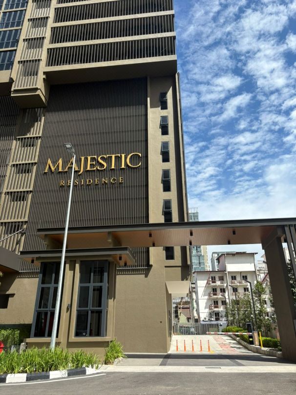 Ubays Majestic House