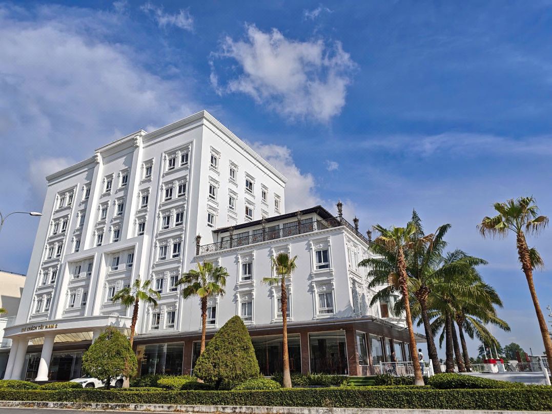 TAY NAM 2 HOTEL