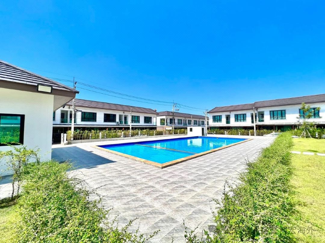 Golden Shield Resort Pattaya