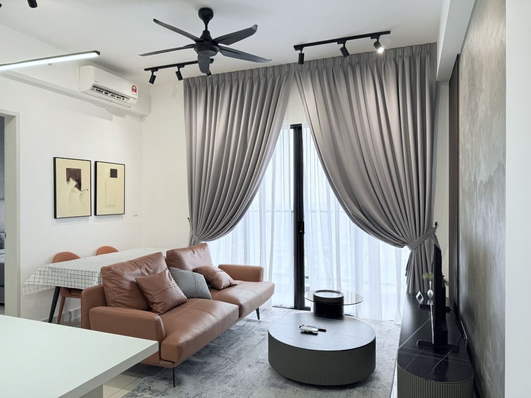 Trion KL 63, High Floor City View, Cozy Stay