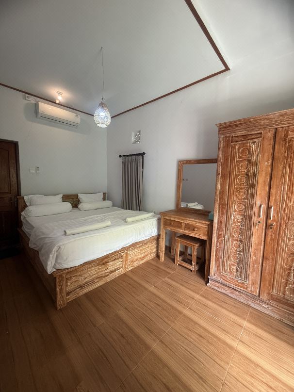 Private Room In Villa Near Ubud Monkey Forest and Tegenungan Waterfall