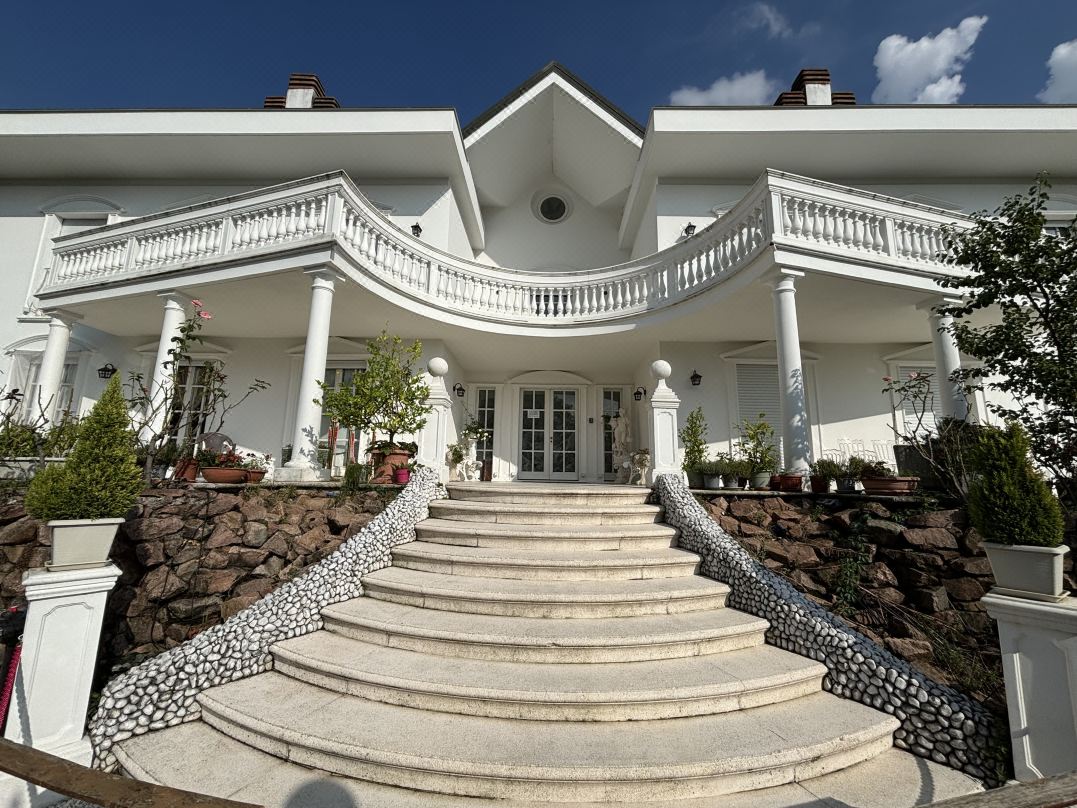 White House