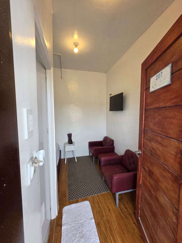 Room 207 Studiotype apt in hensonville near SM/clark