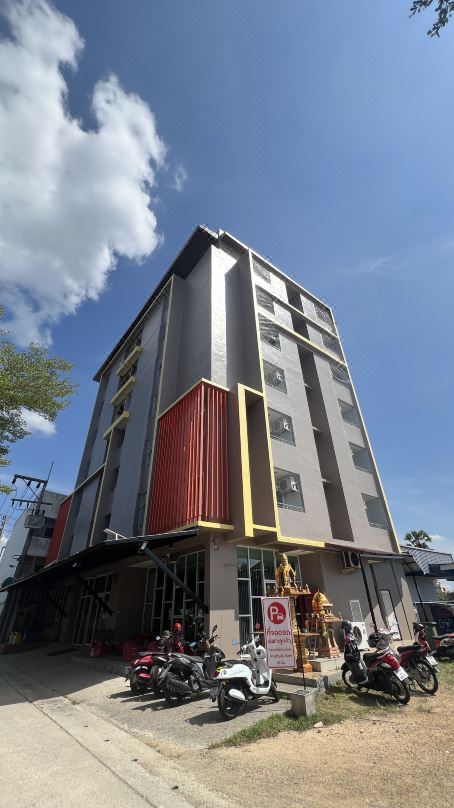 B Brand Hotel