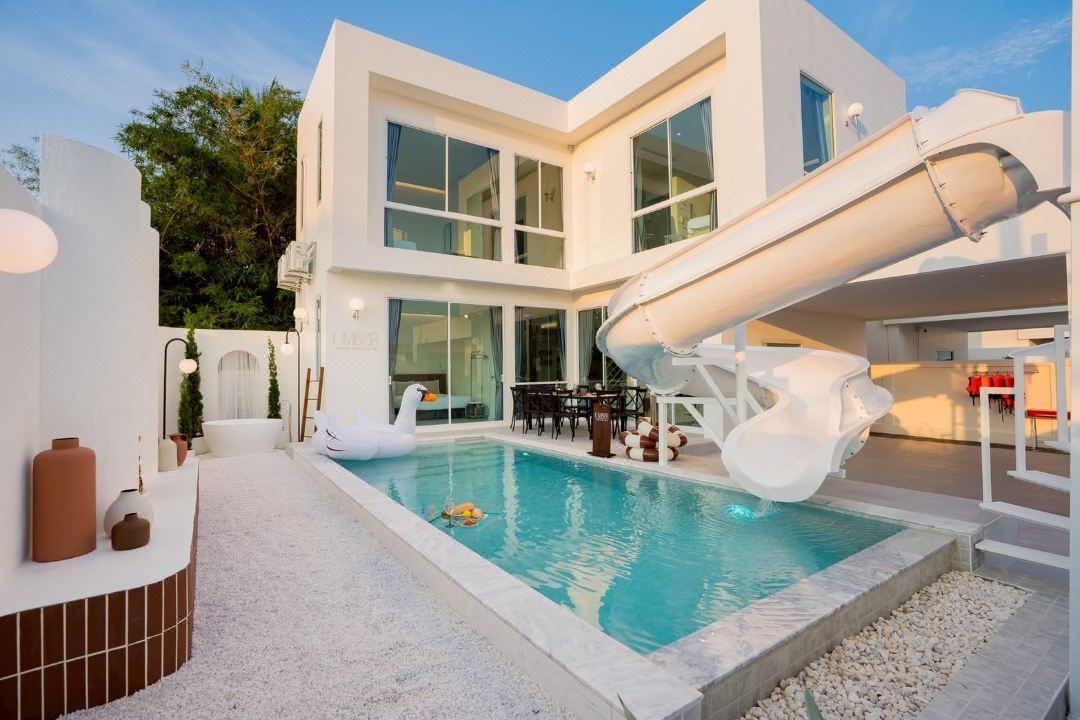Umber House Poolvilla - Goodly Poolvilla