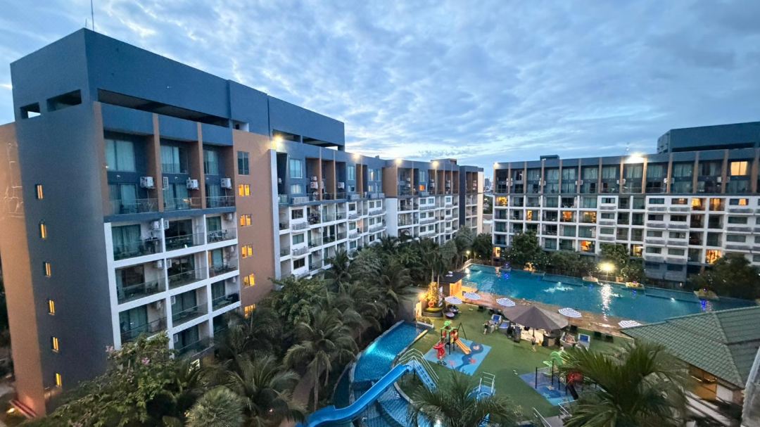 Laguna beach resort 2 Jomtien beach - Pool view apartment in Pattaya