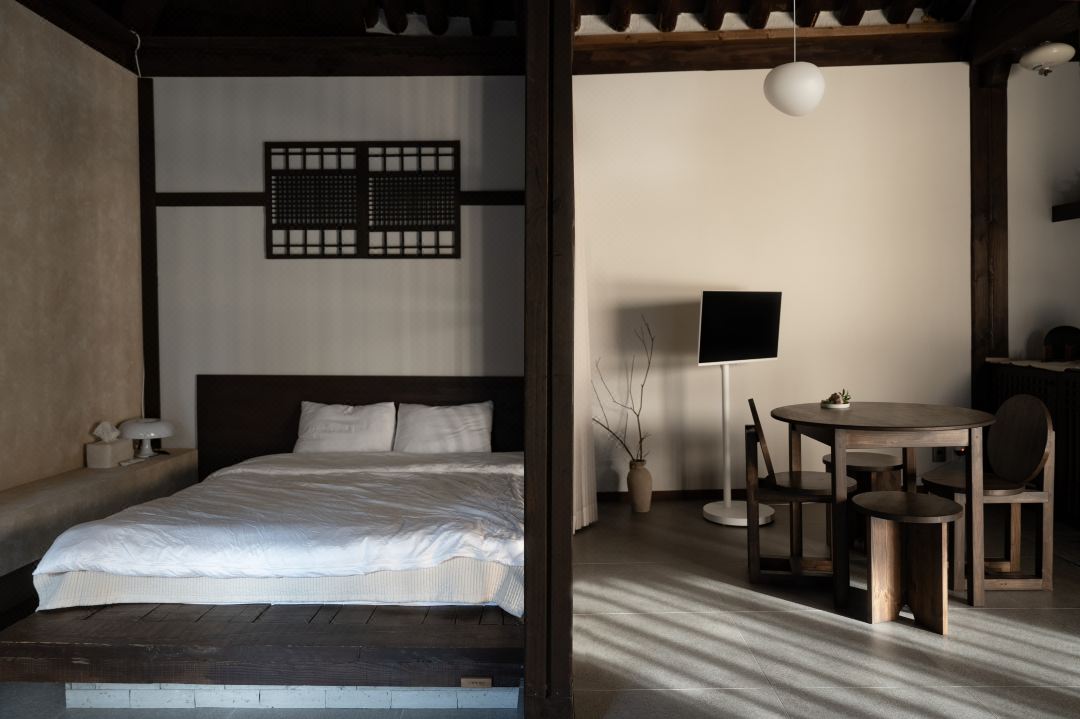 Wolha House: Private Hanok with Indoor Sauna & Jacuzzi