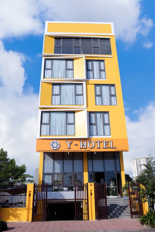Y- Hotel