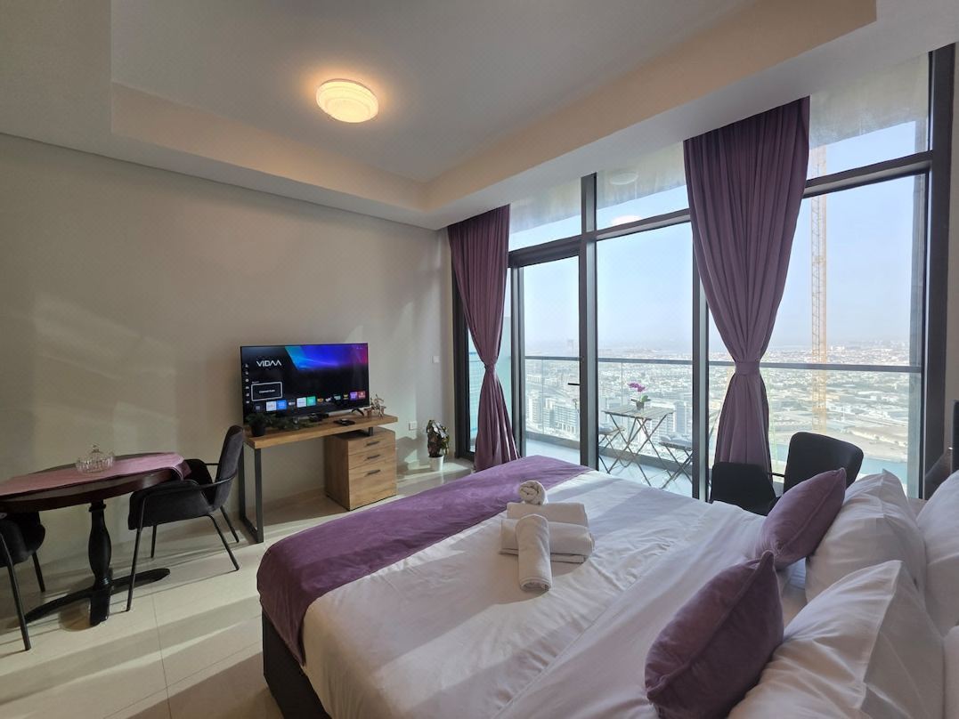 Stylish Studio Escape with Citylights view