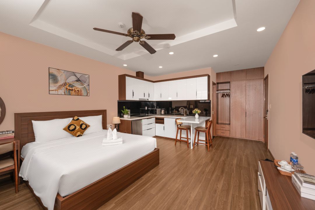 Seasons Hotel - Sunset Town Phu Quoc