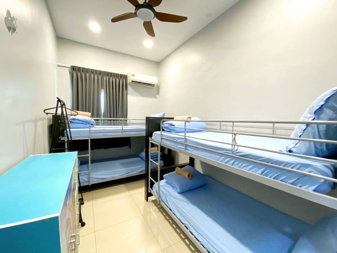 Metropol 3Bedroom Suites @ Jovial