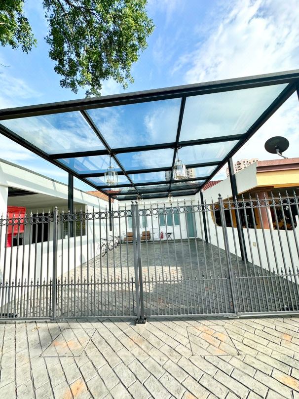 Stylish Cozy Landed Jelutong 3BR 2B 4CP-10poax by 3C