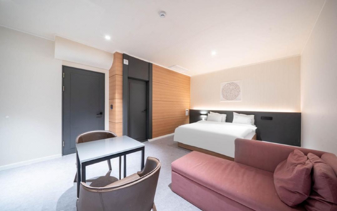 CHEONAN GLORY HOTEL-PREVIOUS NO.25