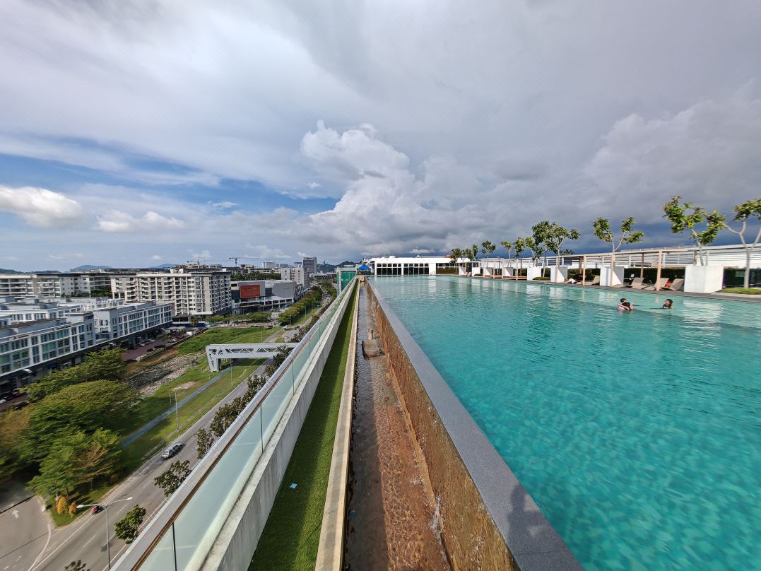 Sutera Avenue Rooftop Infinity Swimming Pool